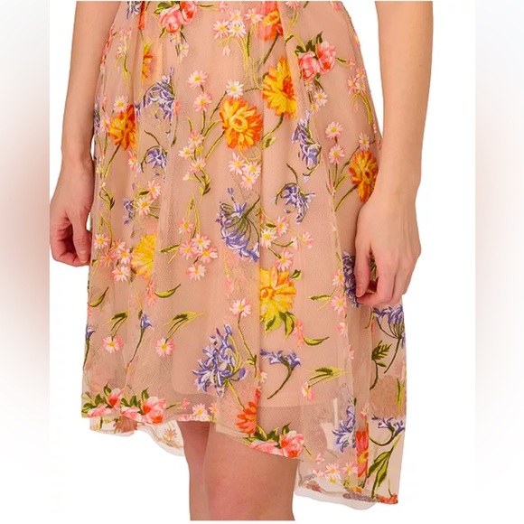 Adrianna Papell
Women's Floral-Embroidery Midi Dress - Picture 5 of 11